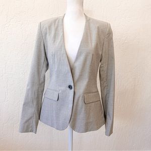 Zara tailored houndstooth collarless blazer with single button closure, size 4